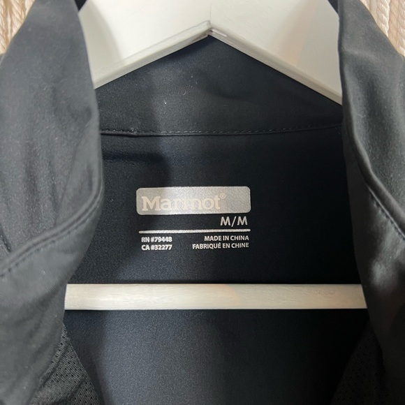 Womens Black Marmot Zippered Jacket Medium Lightweight - Picture 2 of 3